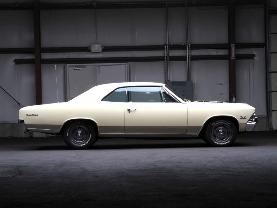  Chevrolet Chevelle SS 396 Hardtop Coupe 1966 года  (фото 8 из 14)